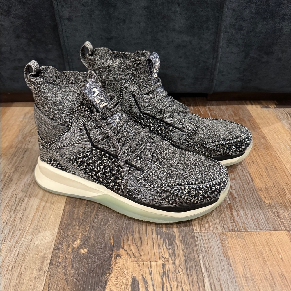 APL Concept X Load n Launch Carbon 10 Black and Gray Athletic Shoes